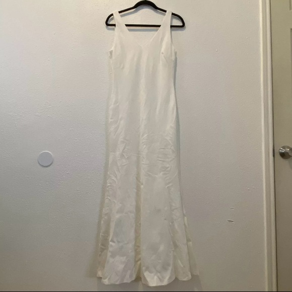 NWOT Lena Women Woven V- Neck White Maxi Dress Wedding Sz. MEDIUM - Picture 4 of 7